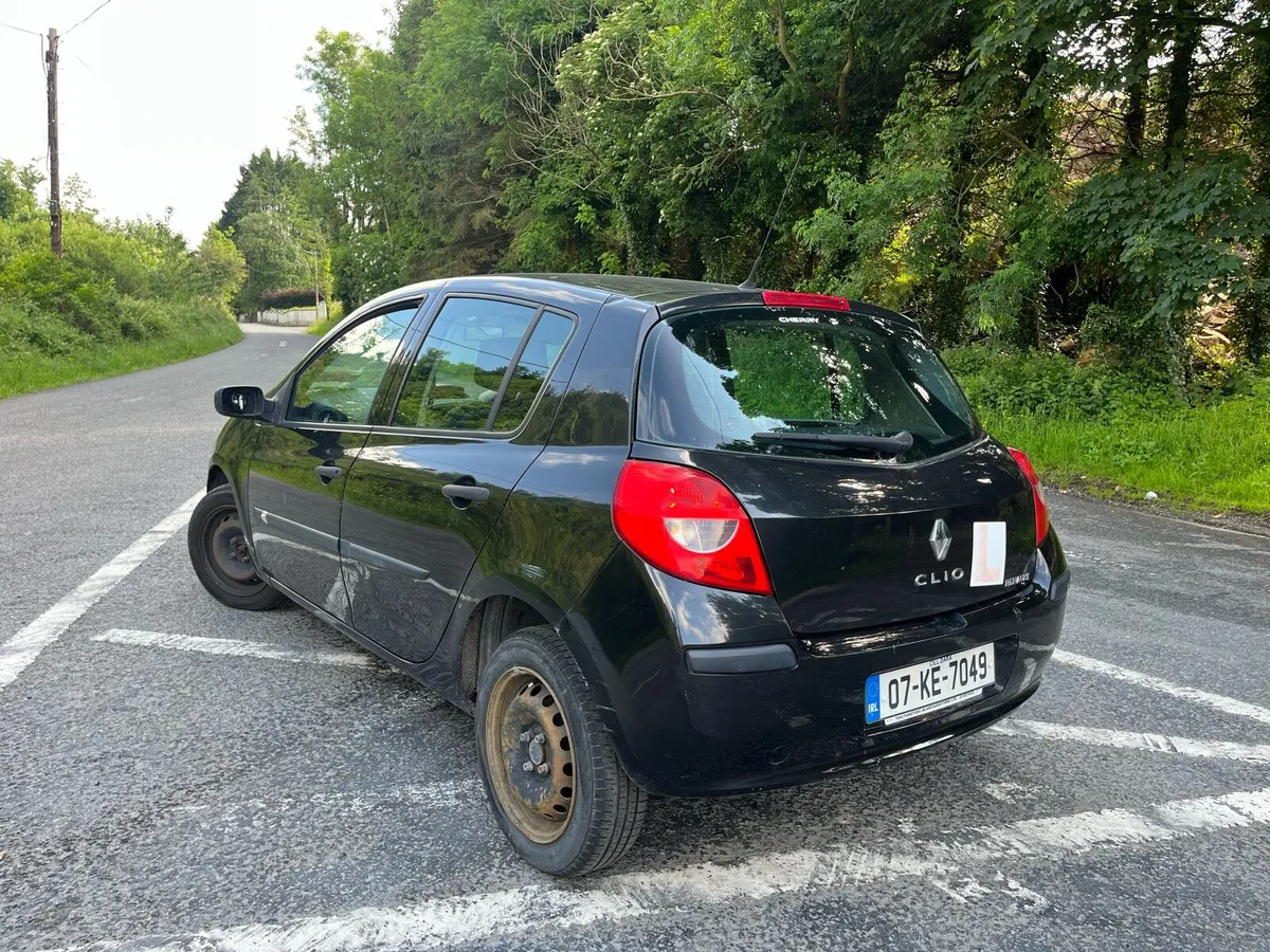 07 Renault Clio - Image 3