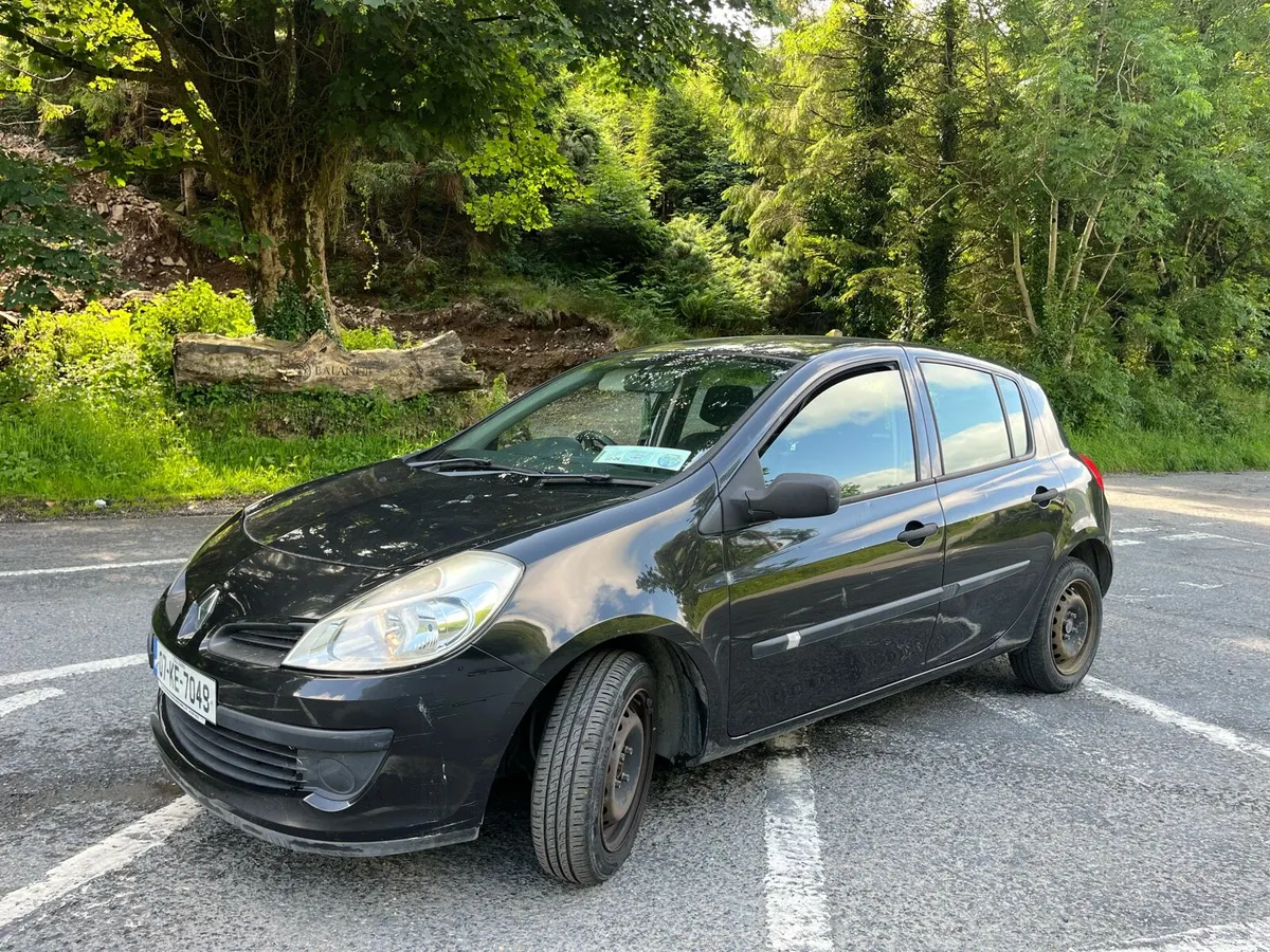 07 Renault Clio - Image 4