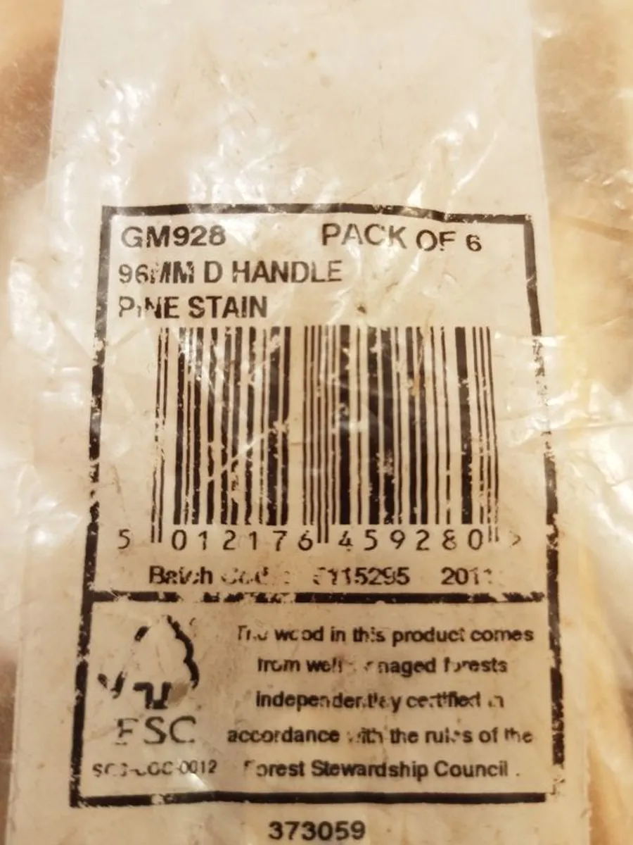 Pack of 6 handles  96 mm wooden D handles  pine stain - Image 2