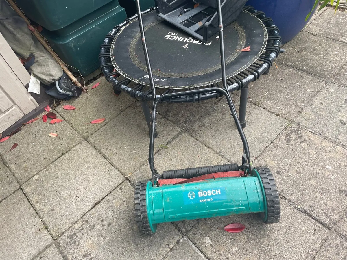 Lawnmower