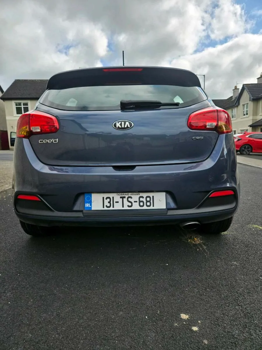 Kia ceed 1.4 diesel very clean car for sale - Image 4