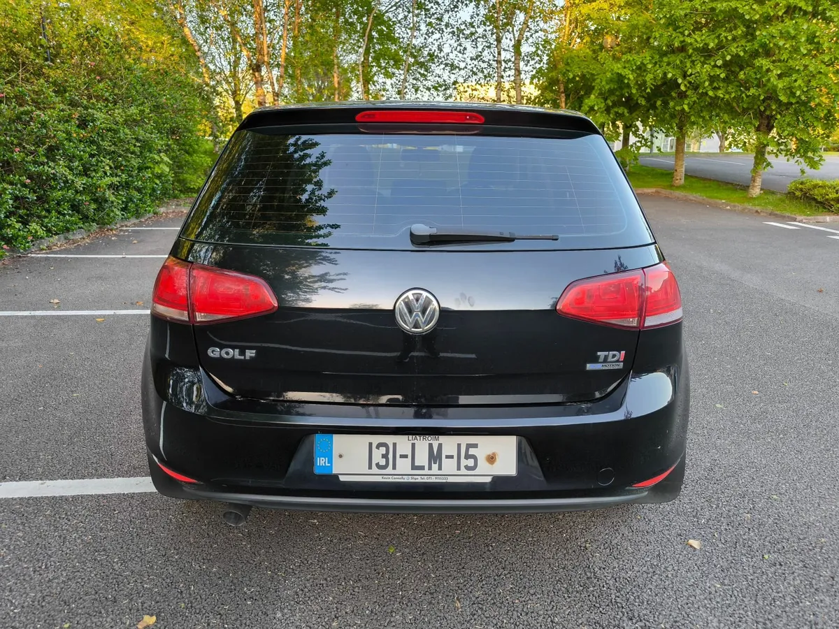 Volkswagen Golf 2013 - Image 2