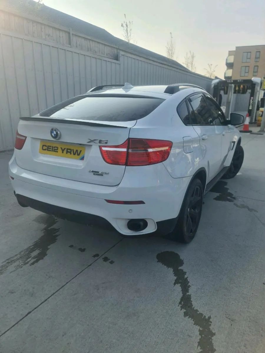 Bmw x6 - Image 1