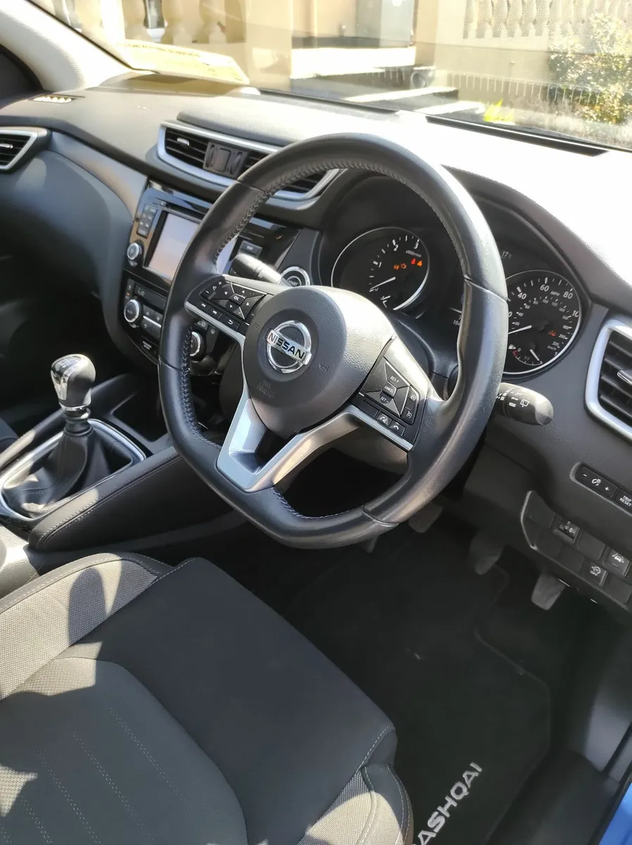 Nissan Qashqai 2017 - Image 4