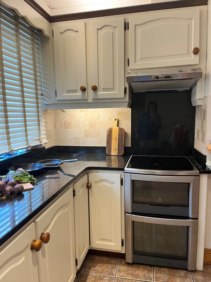 Kitchen - Image 3