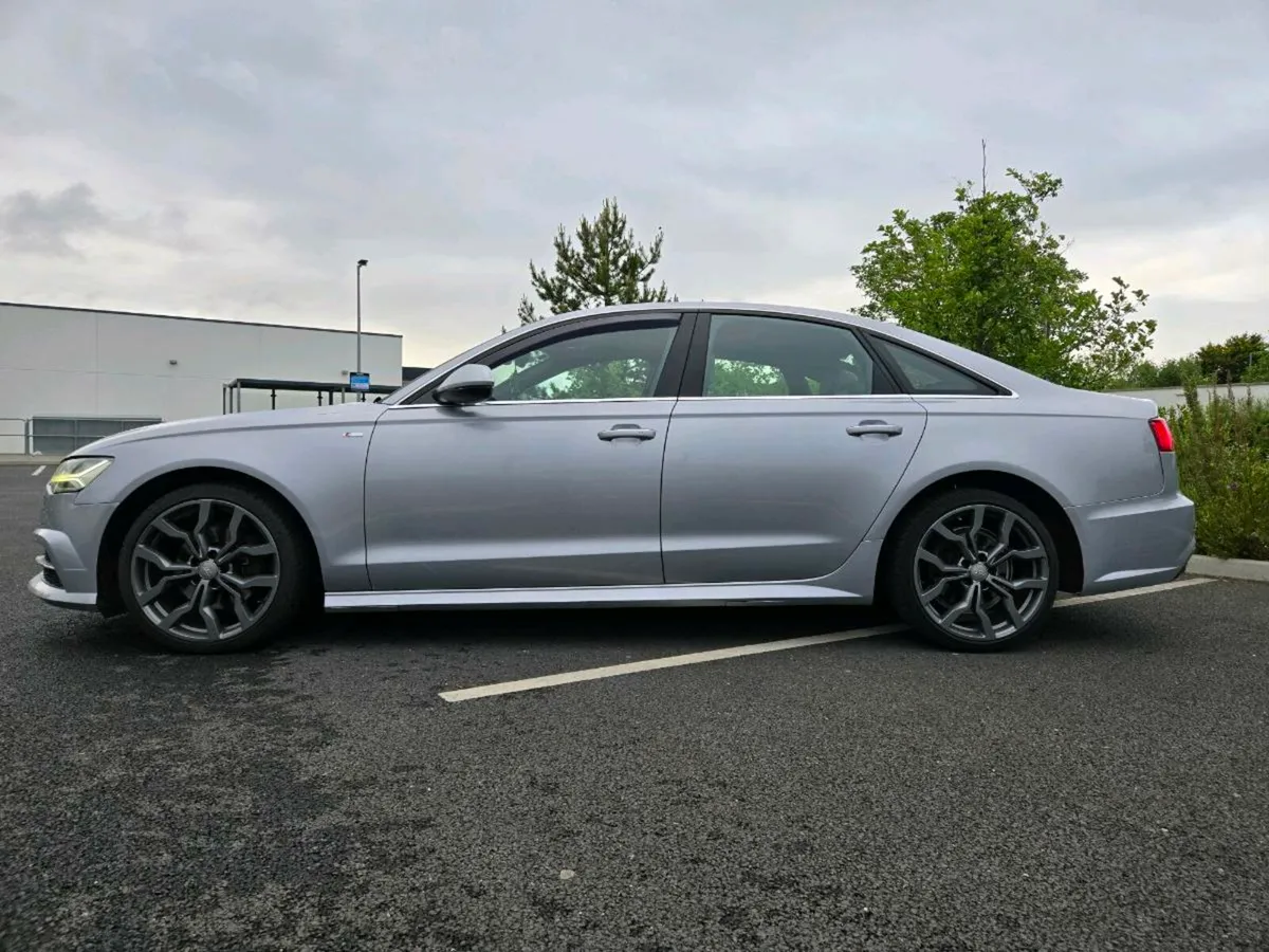 Audi A6 2.0tdi ultra S line , matrix led ... - Image 4
