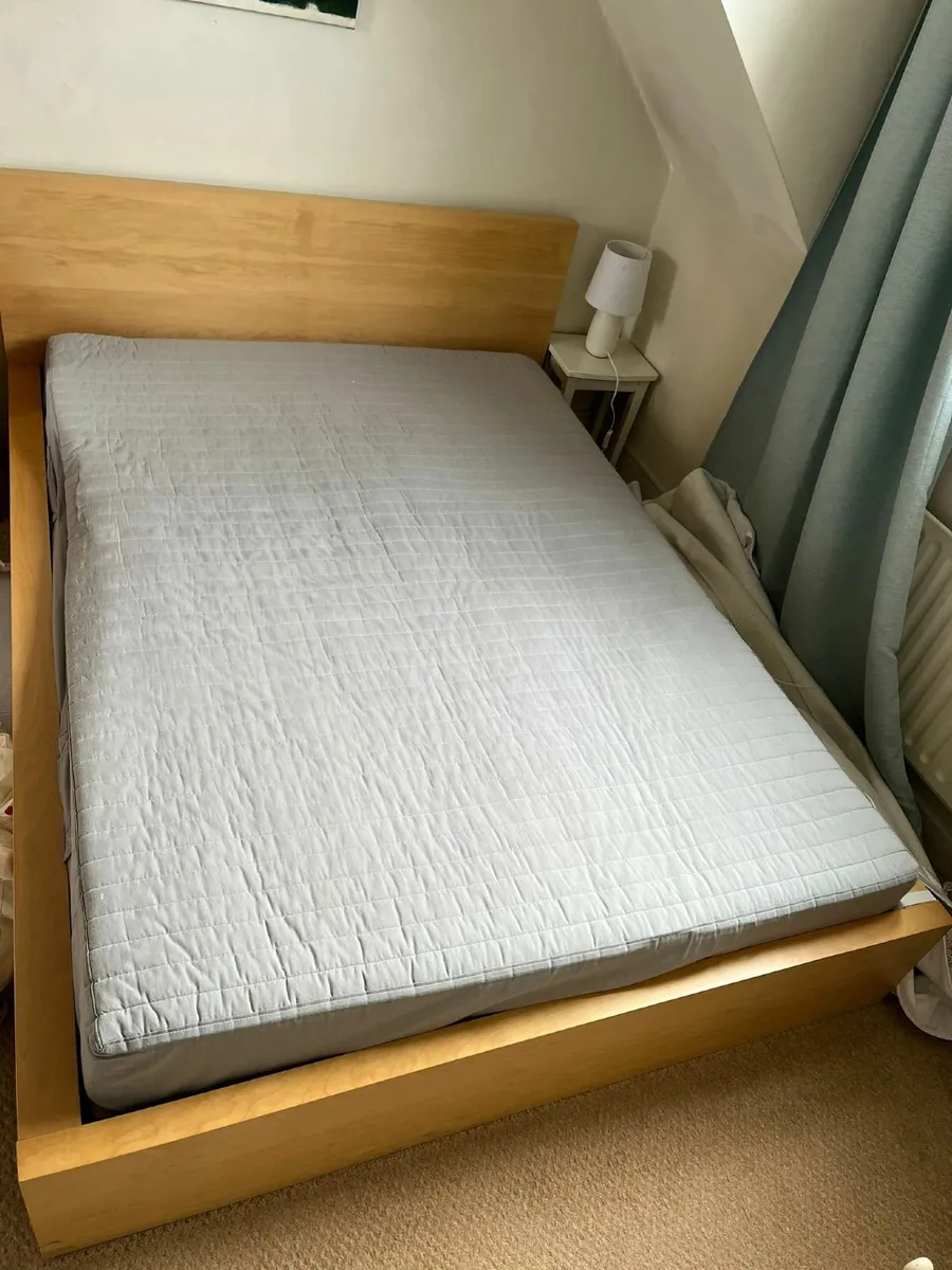 Bed - Image 2