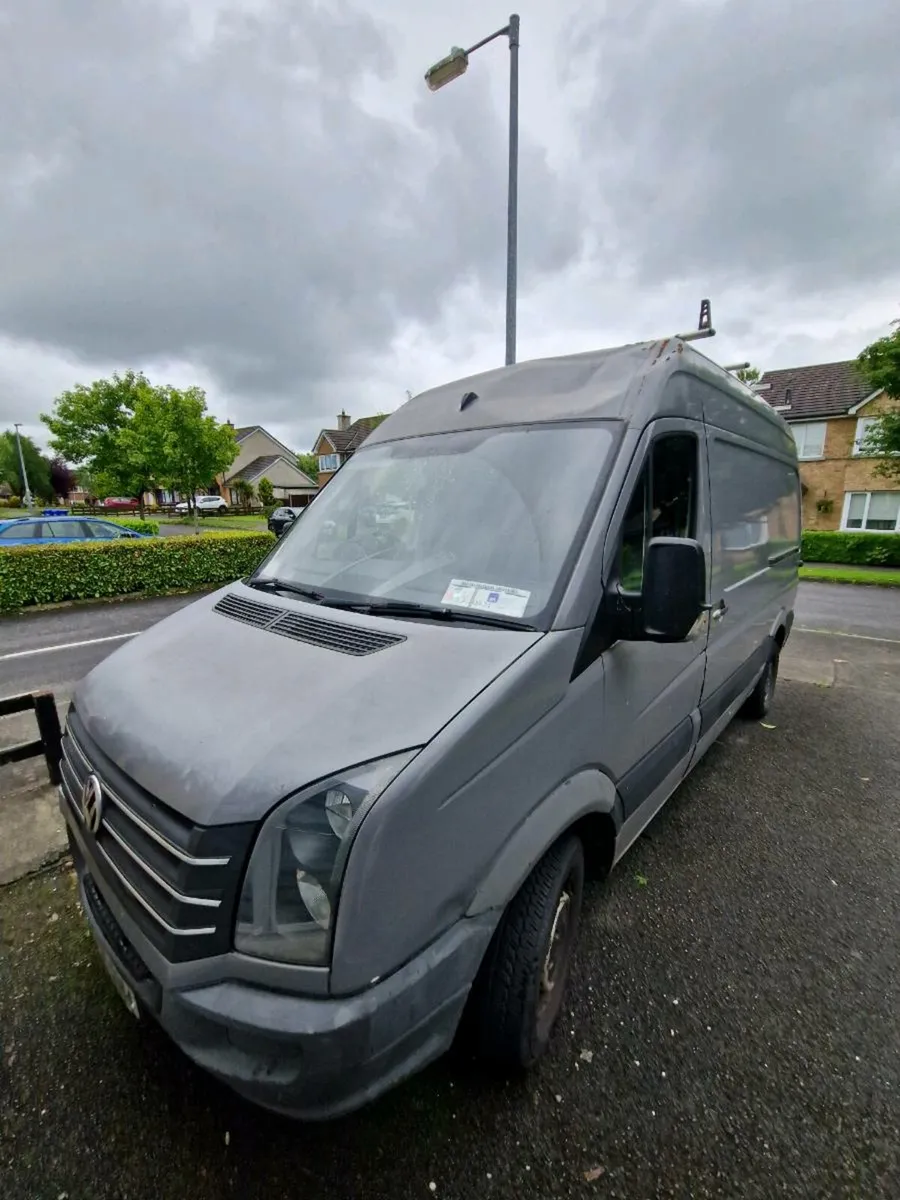 Volkswagen Crafter - Image 2