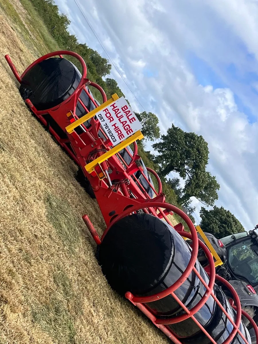 Bale haulage - Image 1