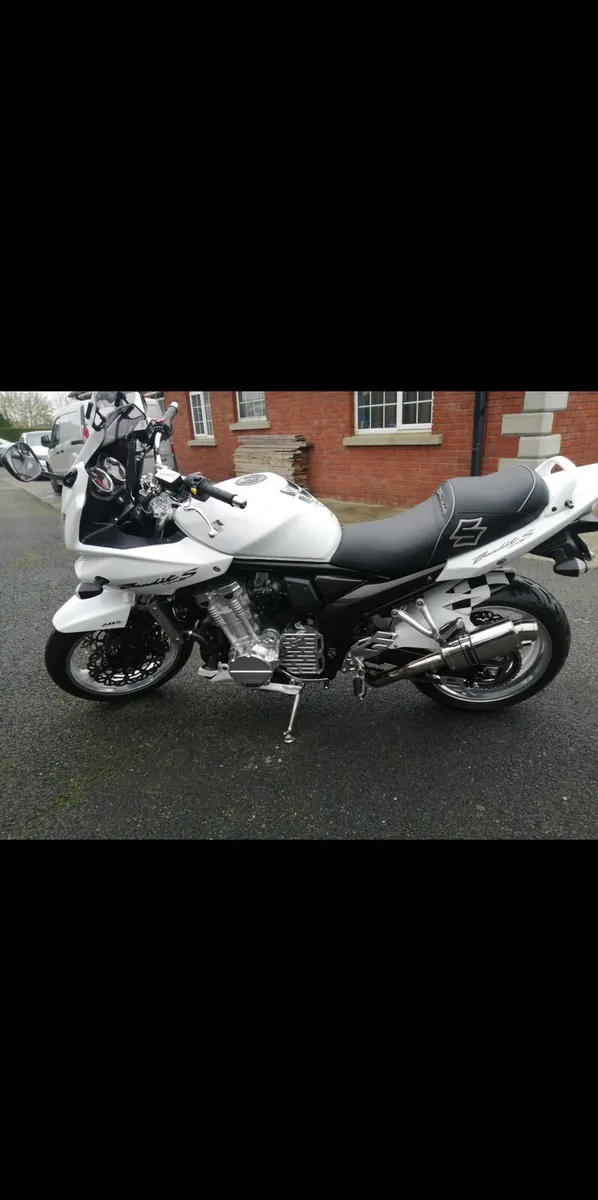Stunning suzuki bandit 1250s - Image 1