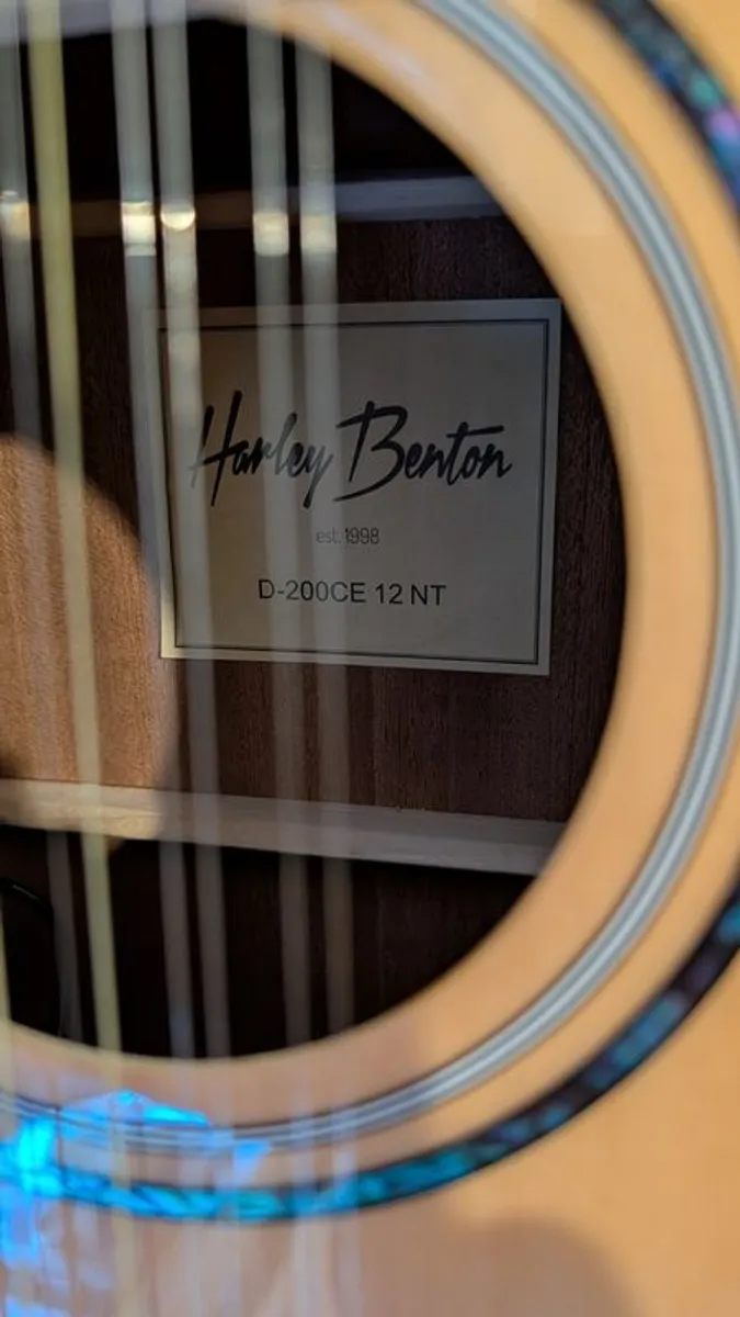 Harley Benton 12 String - Image 2