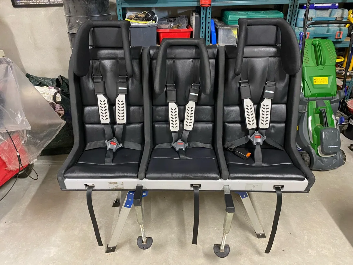 Multimac Superclub 3 seater plus accessories - Image 1