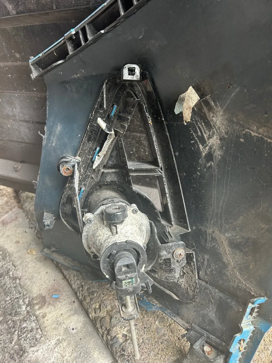 Hyundai i20 2025 Car parts - Image 2