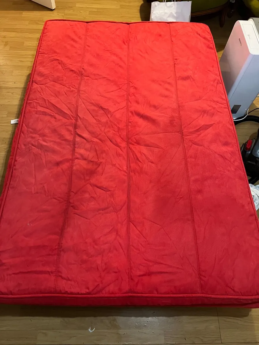 FREE Couch - Image 4