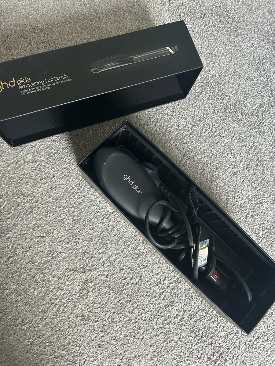 GHD glide hot brush - Image 1