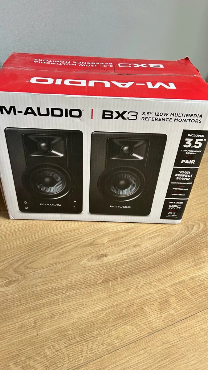 Dj equipment - Image 3
