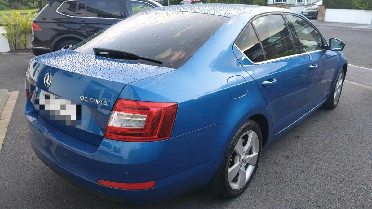 2015 (151) Skoda Octavia

AMBITION 1.6 TDI 105HP - Image 2