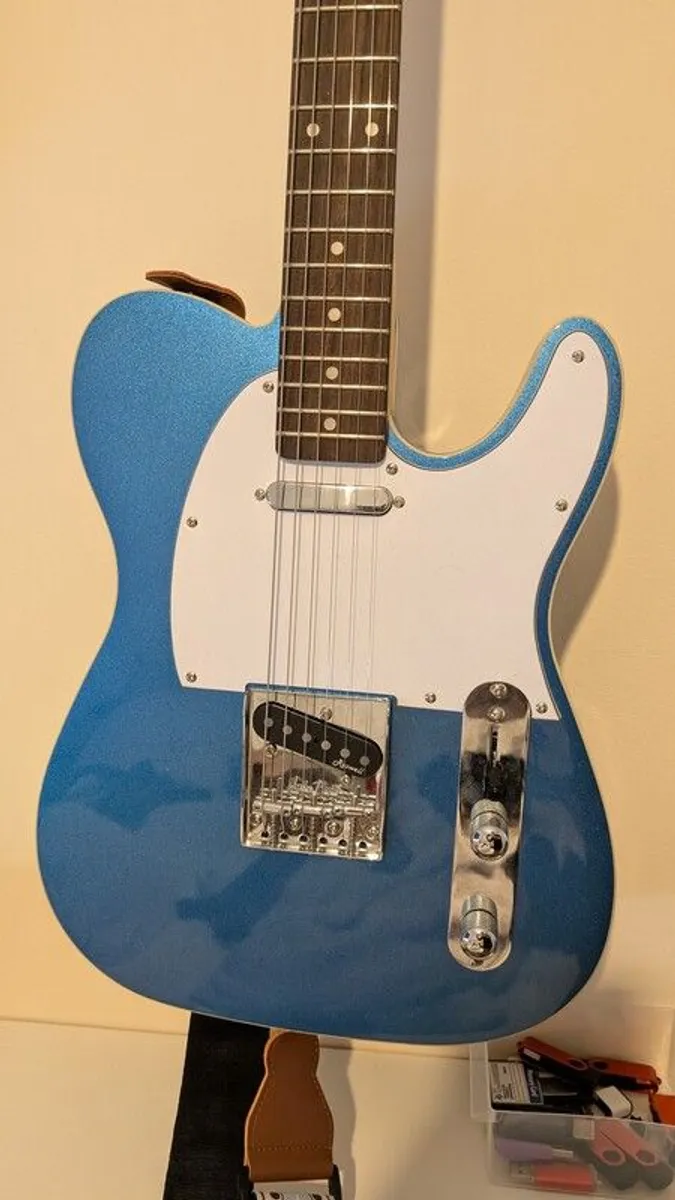 Harley Benton Tele - Image 2