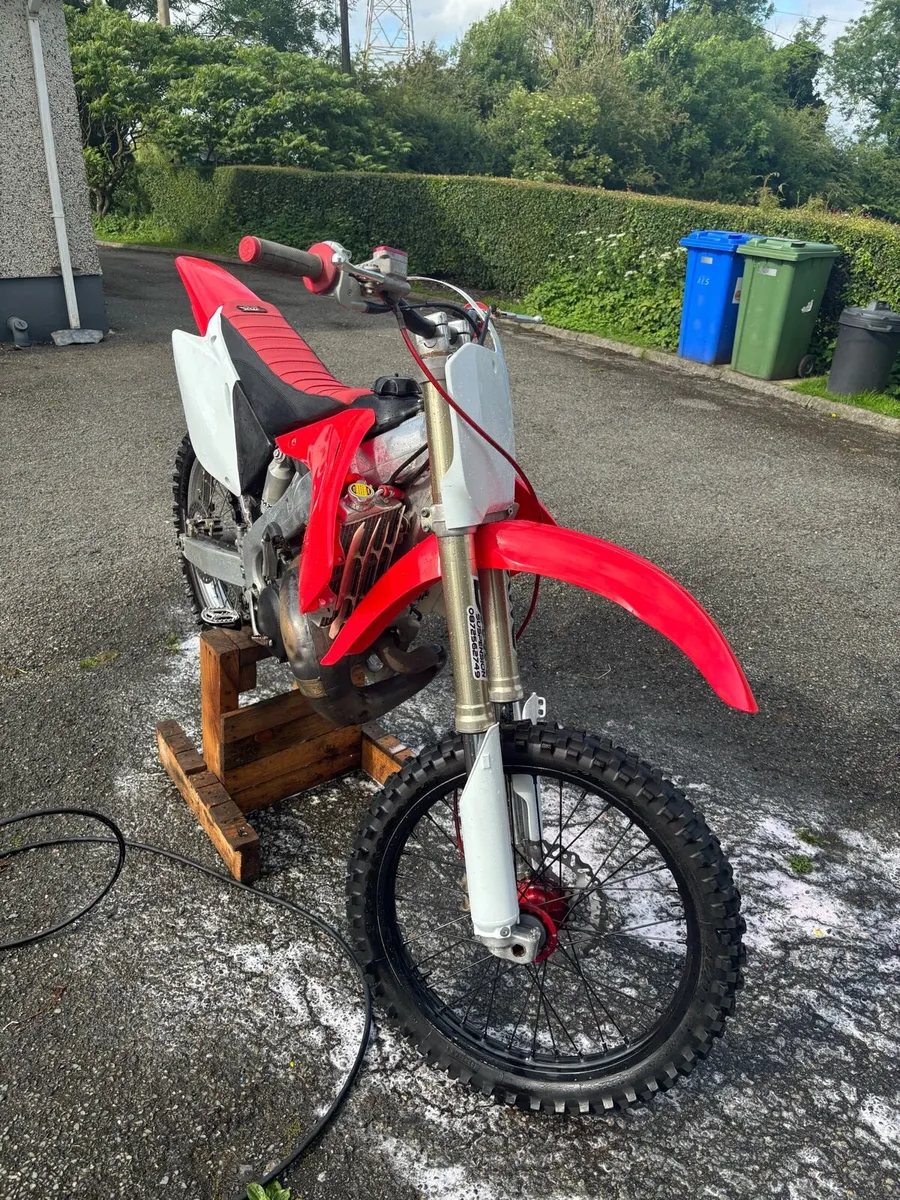 Cr 250 - Image 1