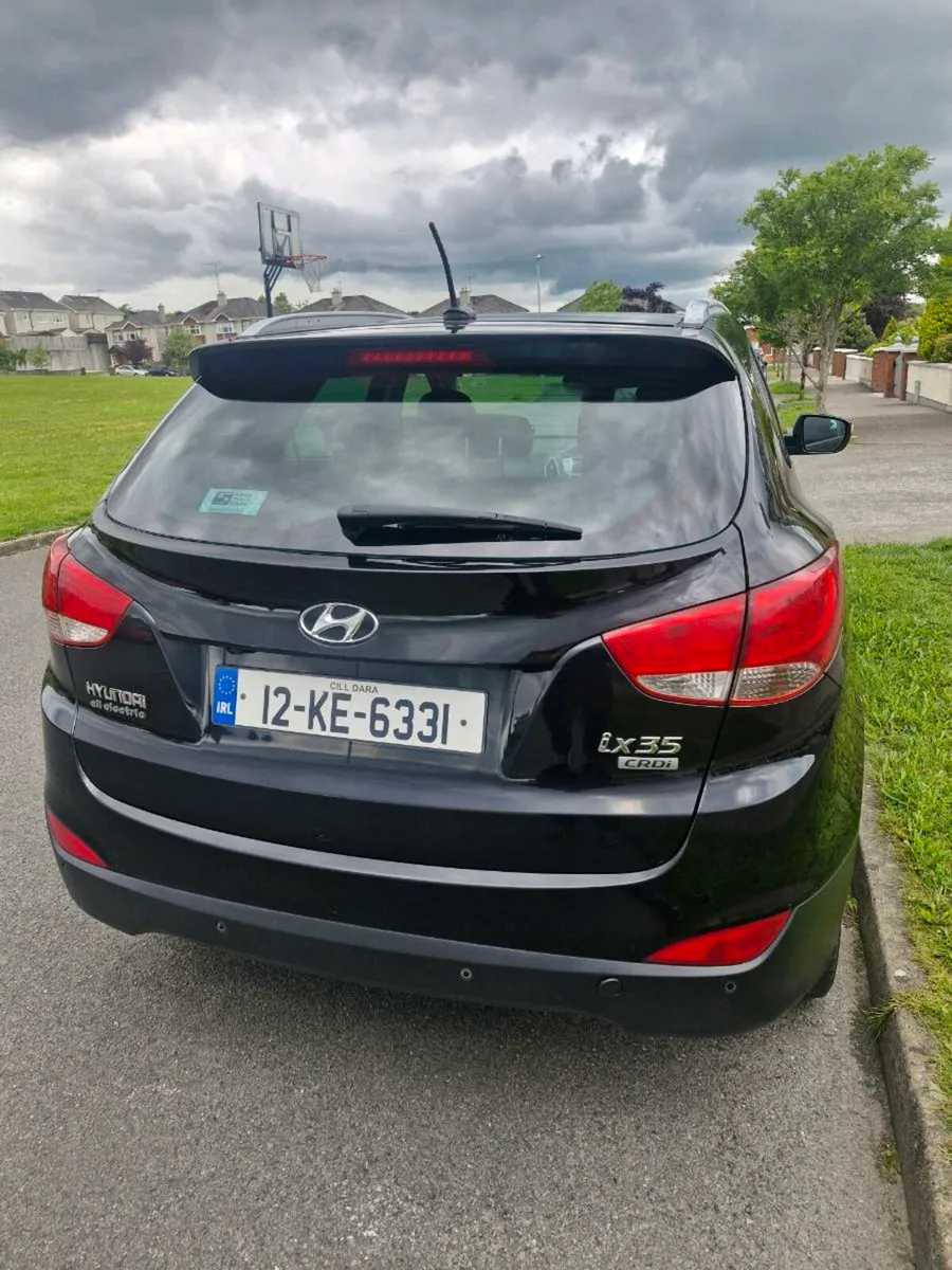Hyundai ix35 1.7 crdi premium 2WD - Image 3