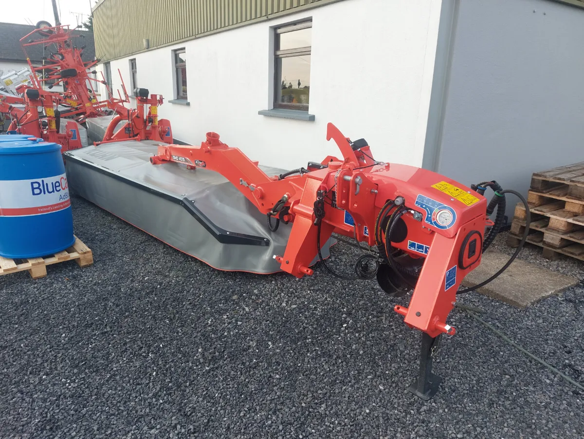 KUHN GMD 4015 HD MOUNTED 4 MTR DISC MOWER - Image 1