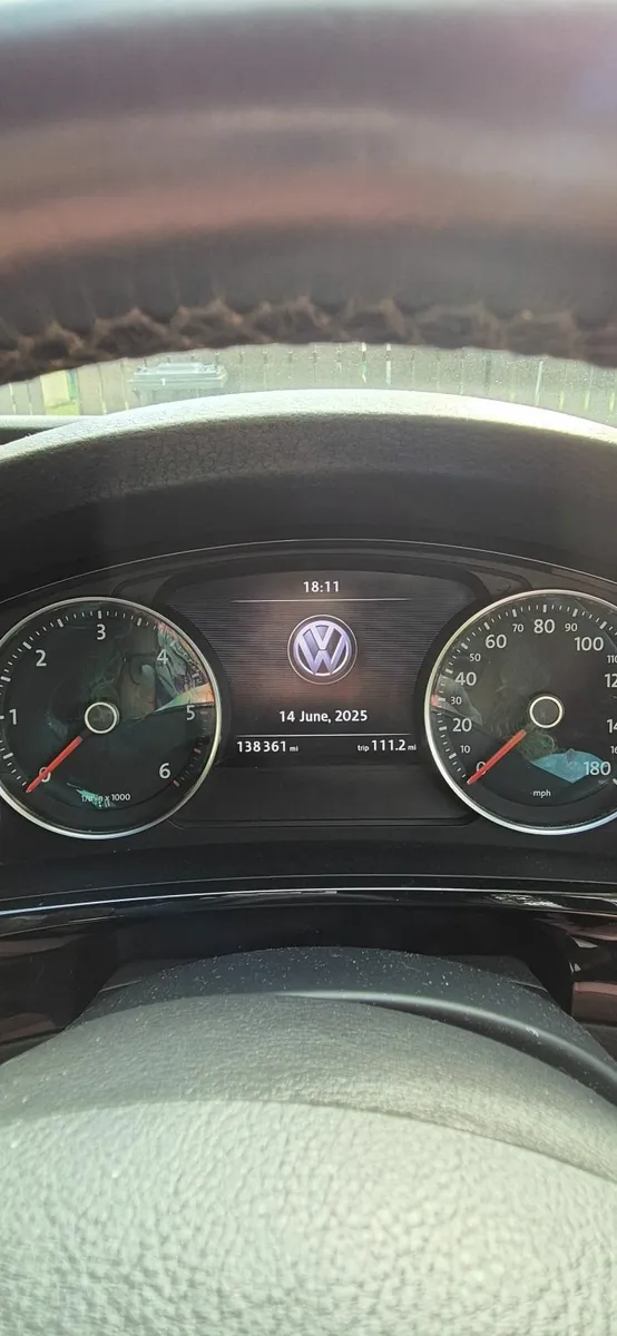Volkswagen Touareg 2013 - Image 4
