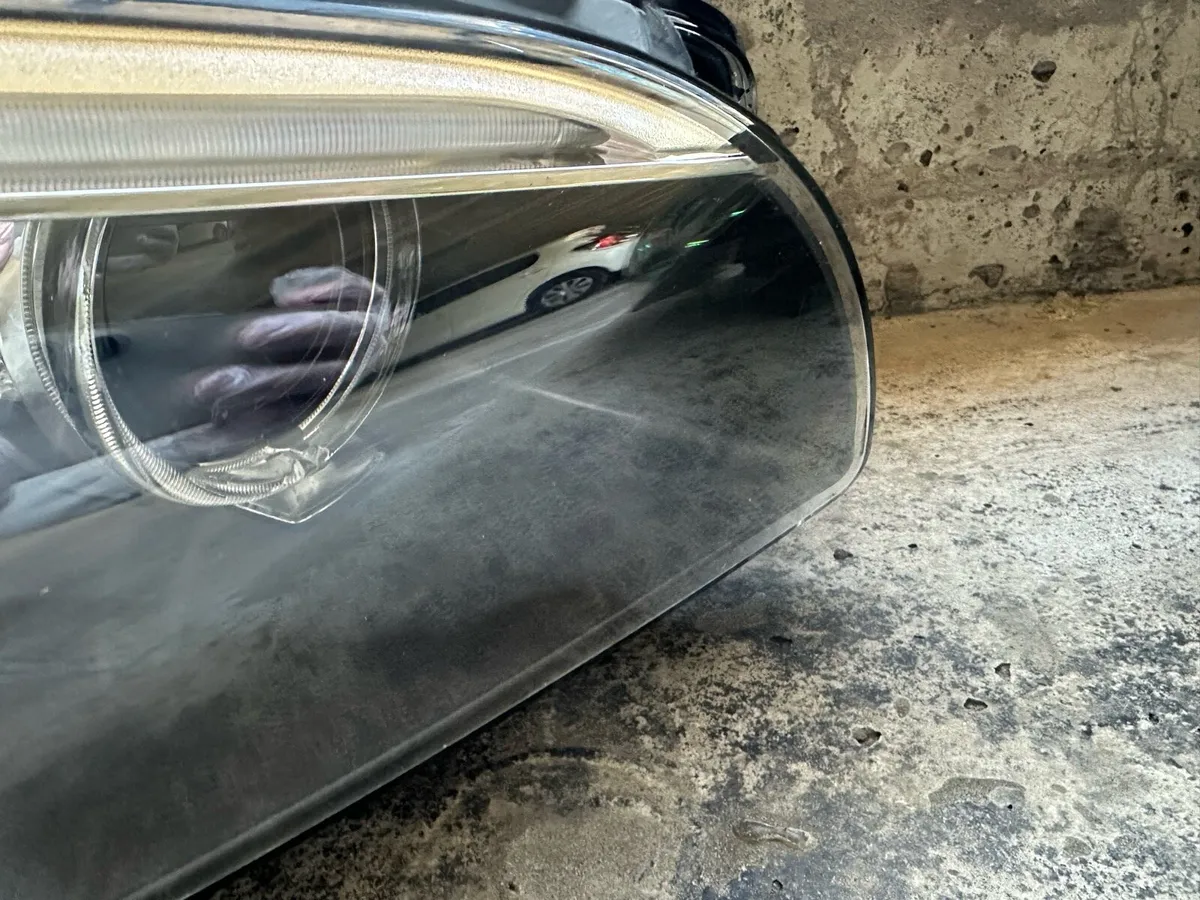 BMW F10 F11 LCI headlight 7317134 refurbished - Image 2