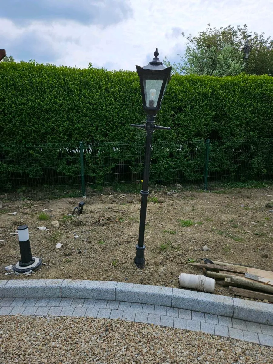 Outdoor lights - Image 2