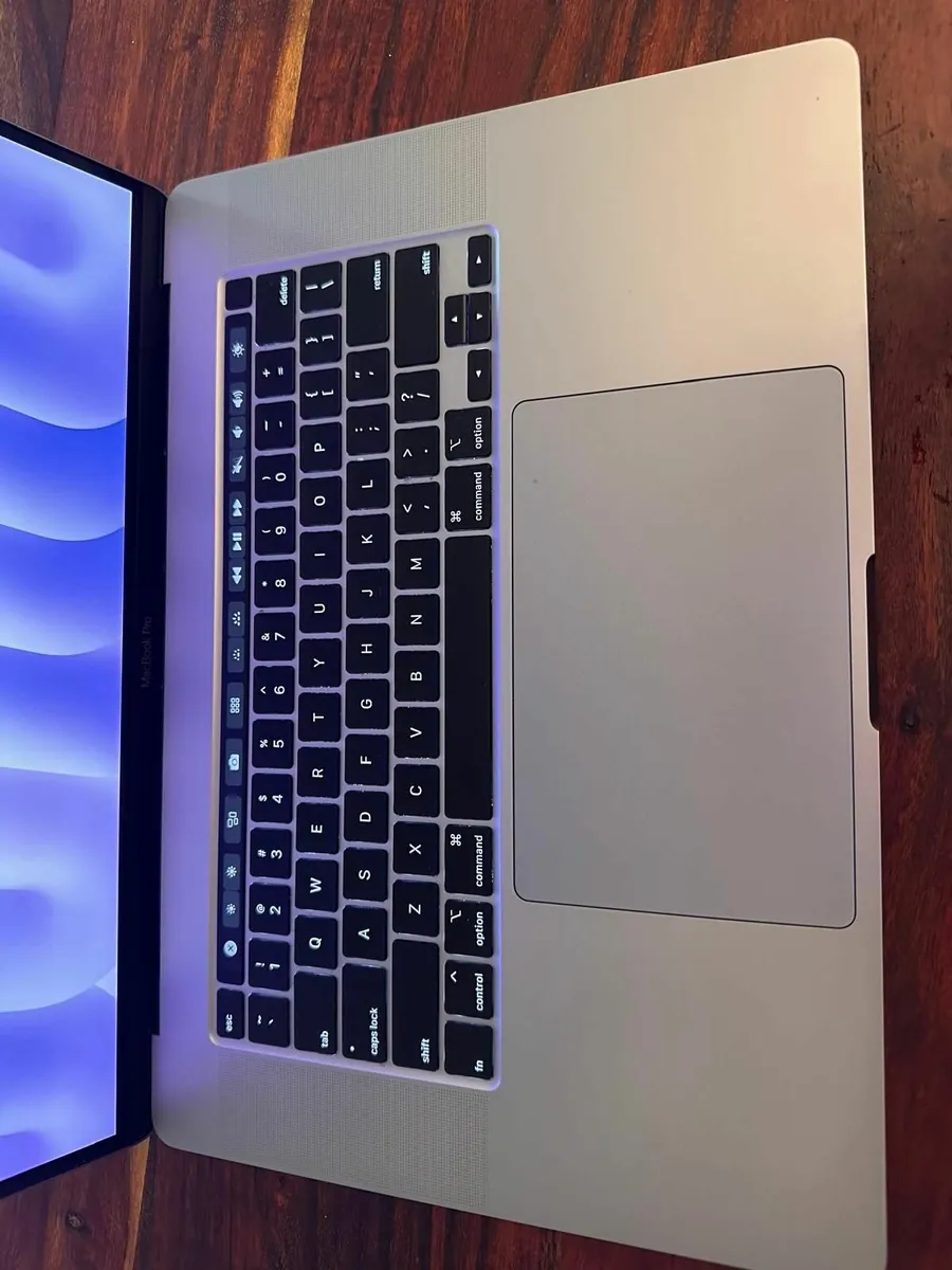 2019 Macbook Pro 16in 64G RAM i9 CPU - Image 2