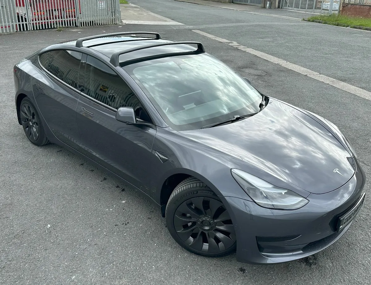 Tesla Model 3 2022 - Image 1