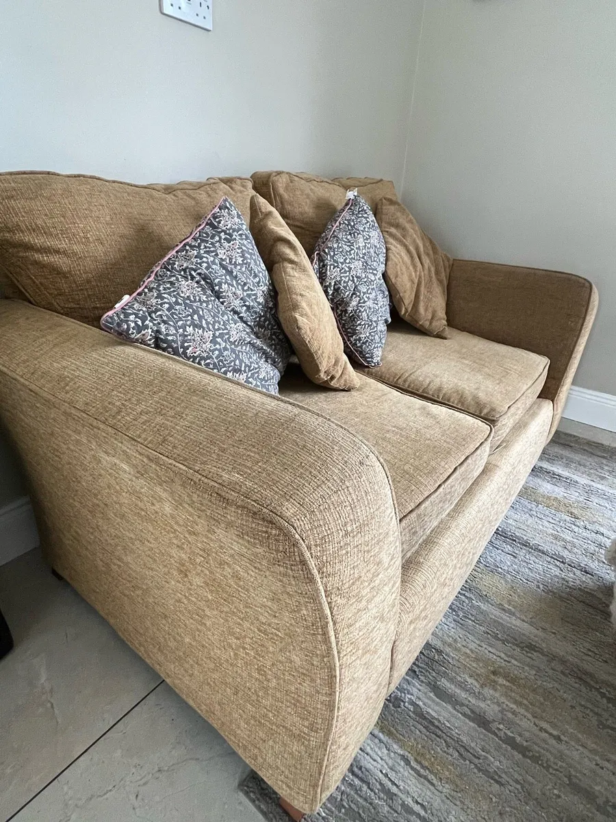 2 seater sofa with cushions - Image 1
