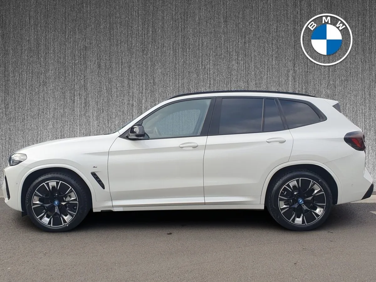 BMW iX3 M Sport Pro - Image 4