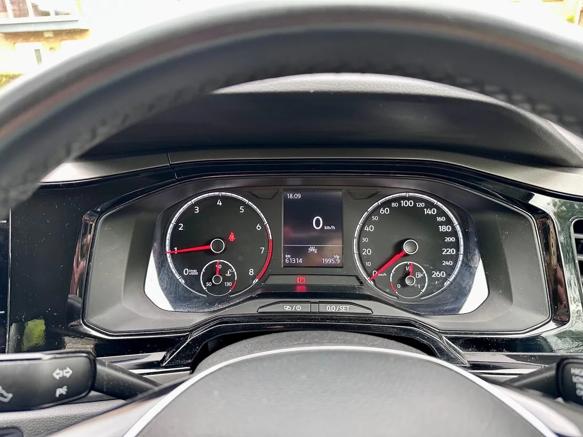 Volkswagen Polo 2020 - Comfortline - Image 2