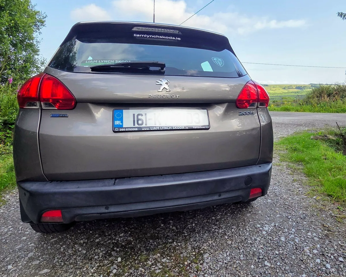 2016 Peugeot 2008 AUTO 1.2L Petrol Compact SUV - Image 4