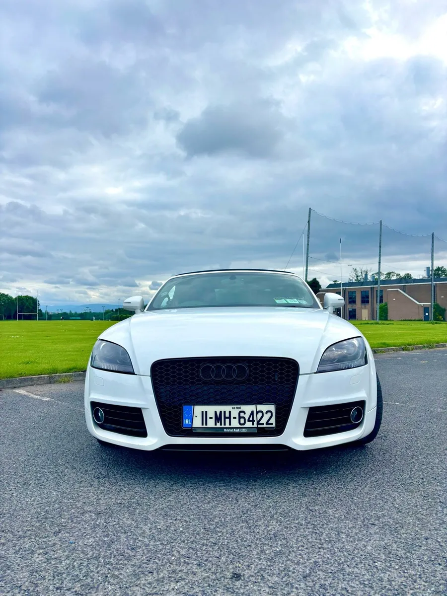 Audi TT TFSI 1.8 Petrol Convertible - Image 4