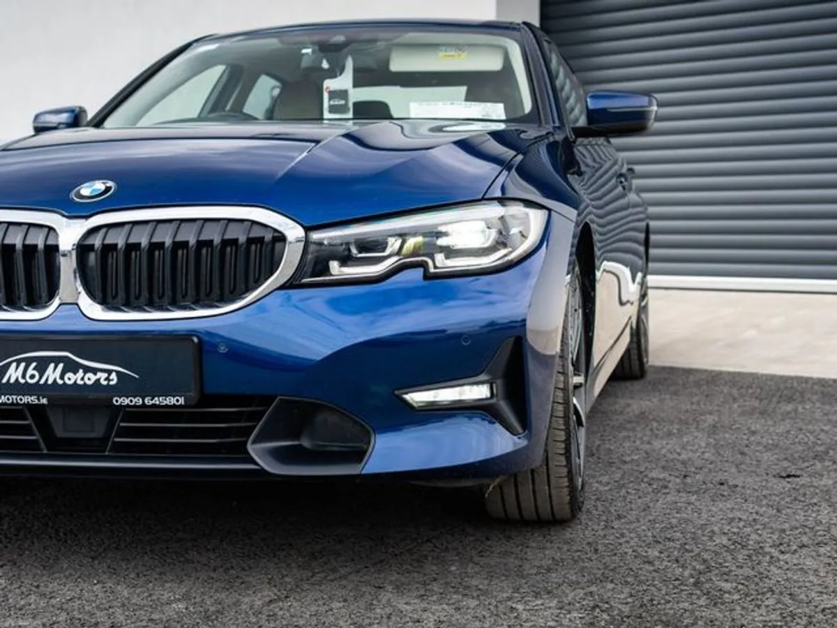 BMW 3 Series 320D Sport 4DR - Image 2