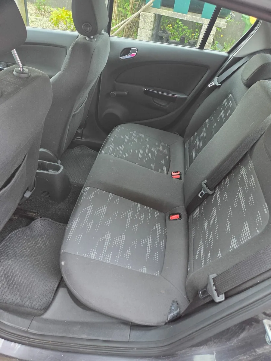 Opel Corsa 2012 - Image 4