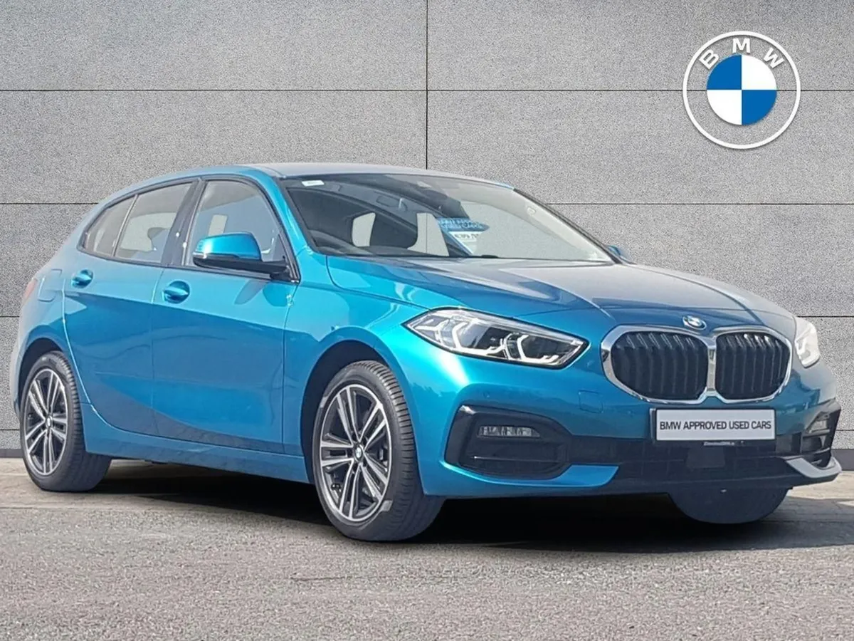 BMW 1 Series 118i Sport - Image 1