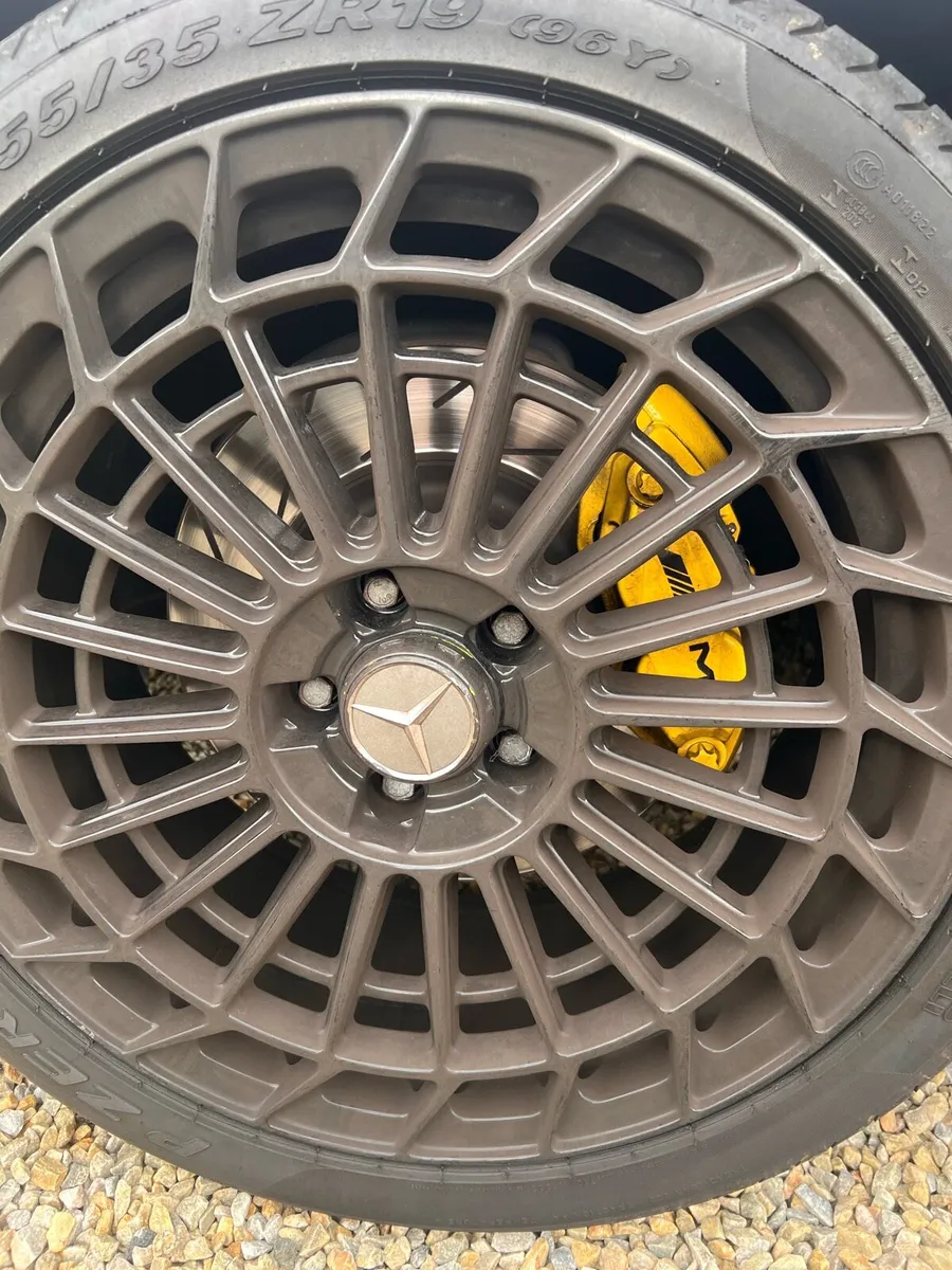 Mercedes CLS - Image 3