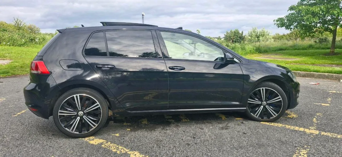Car - Image 3