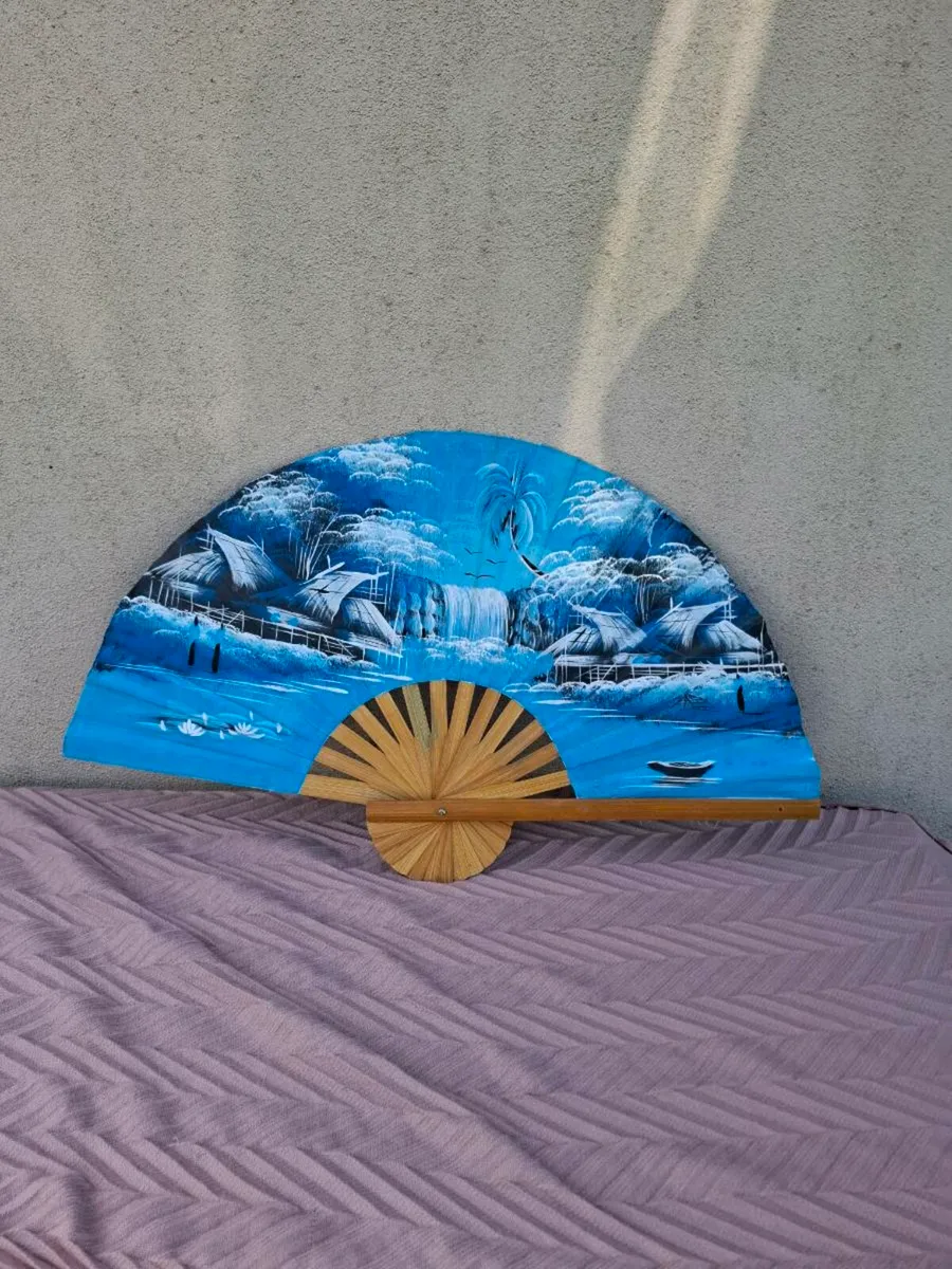 Blue painted fan postage possible