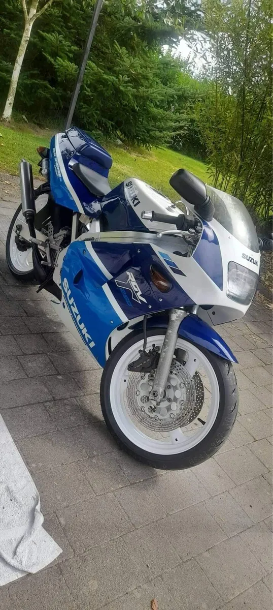 RGV 250SP - Image 1
