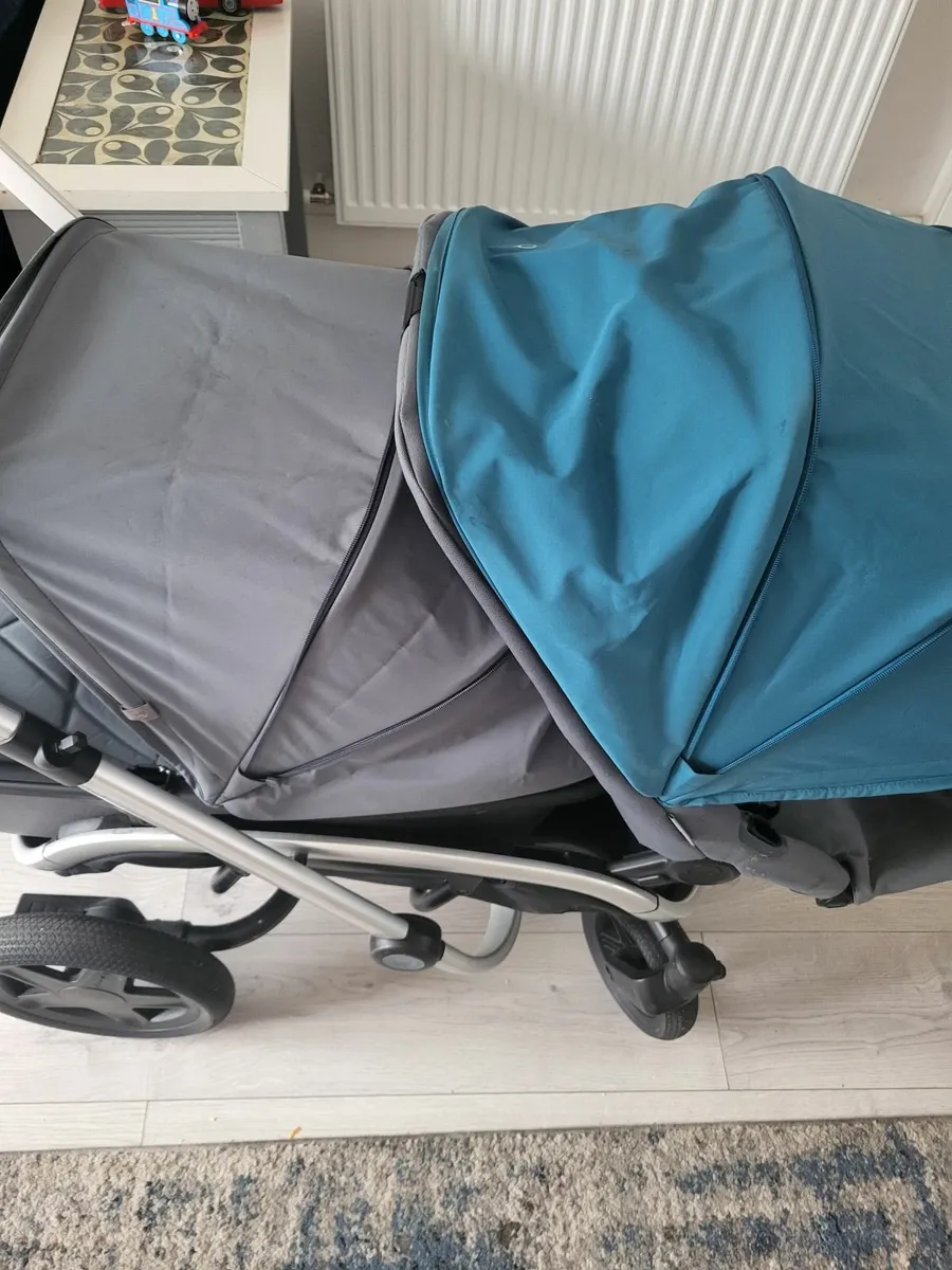 Quinny Hubb Duo Stroller - Image 2