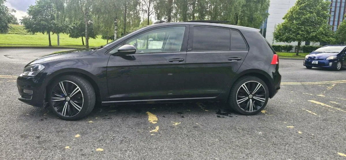 Car - Image 2