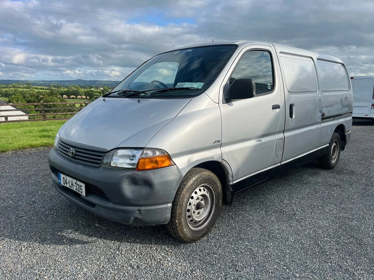2004 Toyota hiace D4D - Image 1