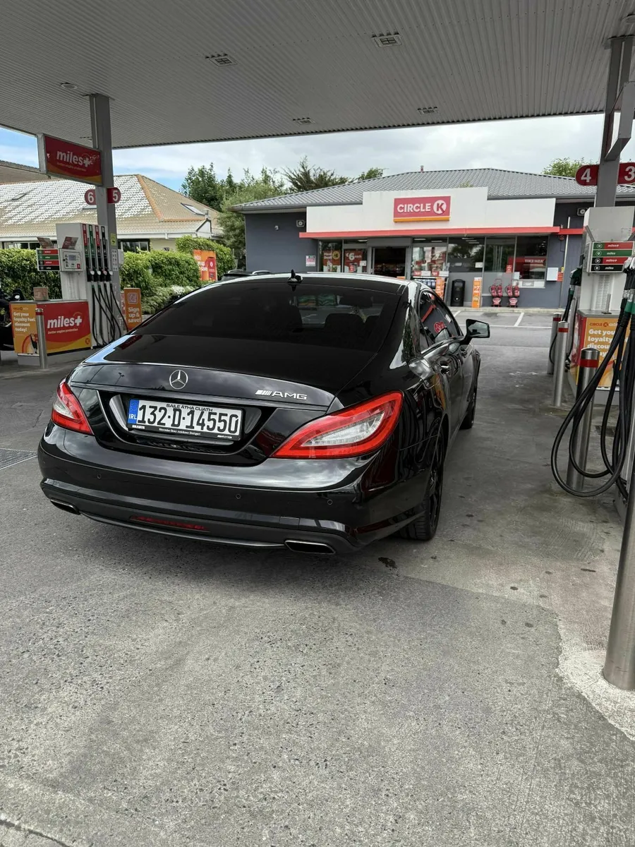 Mercedes-Benz CLS 220 AMG SPORT - Image 4