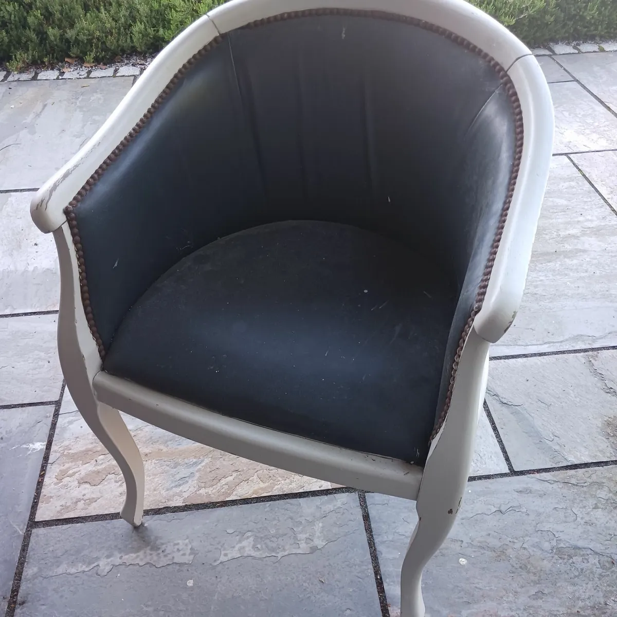 Chairs - Image 4