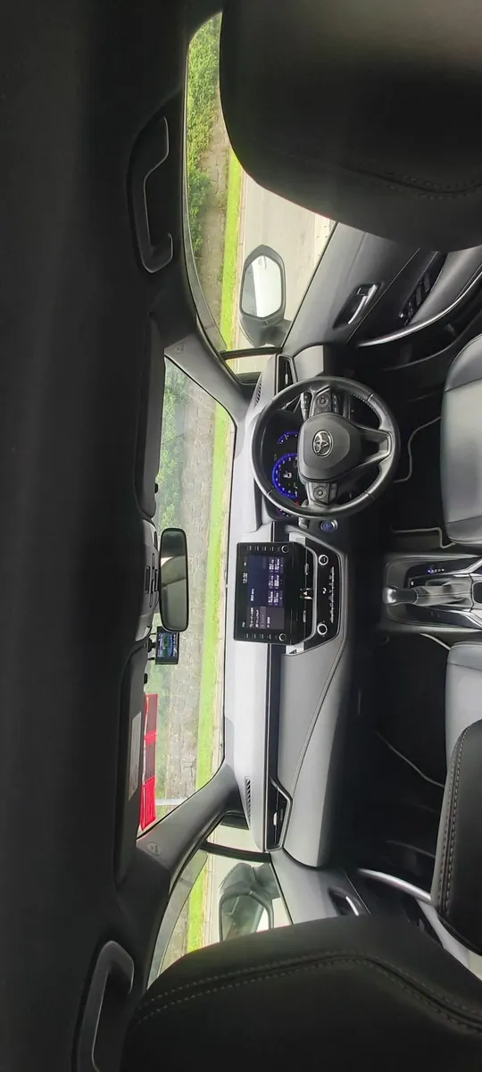 Toyota Corolla 2020 - Image 2