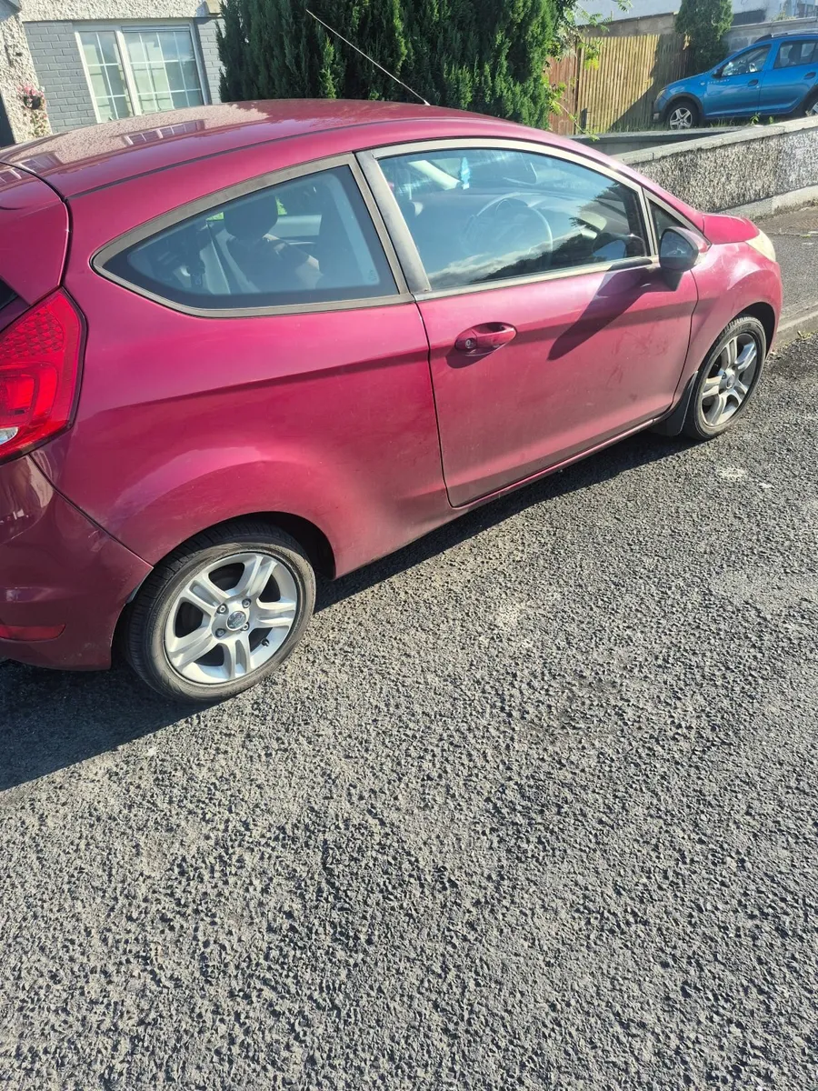 Ford Fiesta 2009 - Image 4
