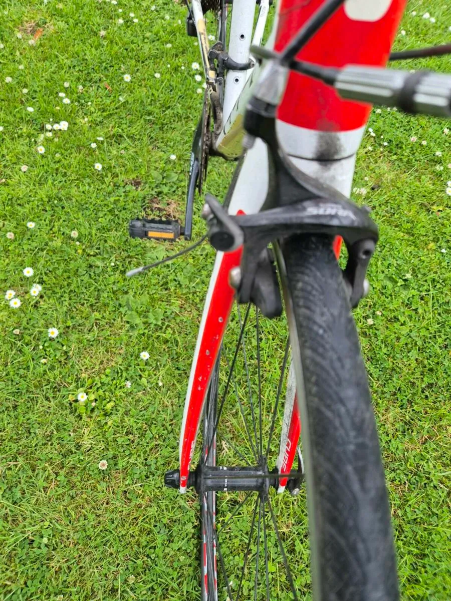 Cube Bike - Image 3